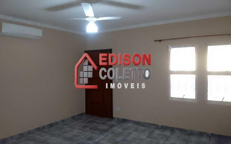 Casa, 2 quartos, 184 m² - Foto 1