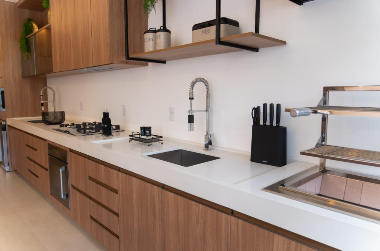 Casa de Condomínio à venda com 4 quartos, 450m² - Foto 4