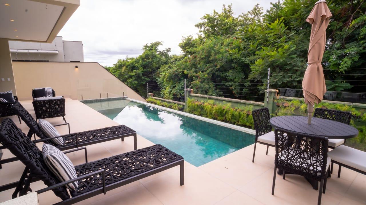 Casa de Condomínio à venda com 4 quartos, 450m² - Foto 14