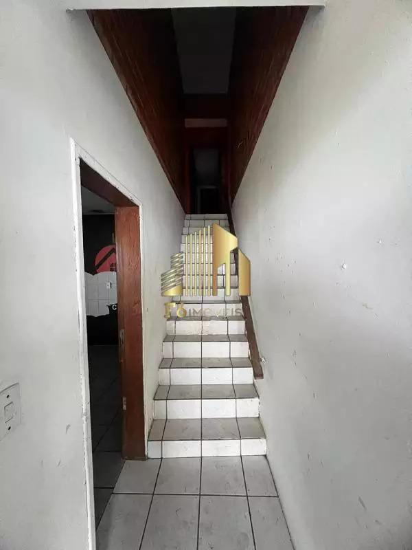 Casa à venda com 4 quartos, 241m² - Foto 15