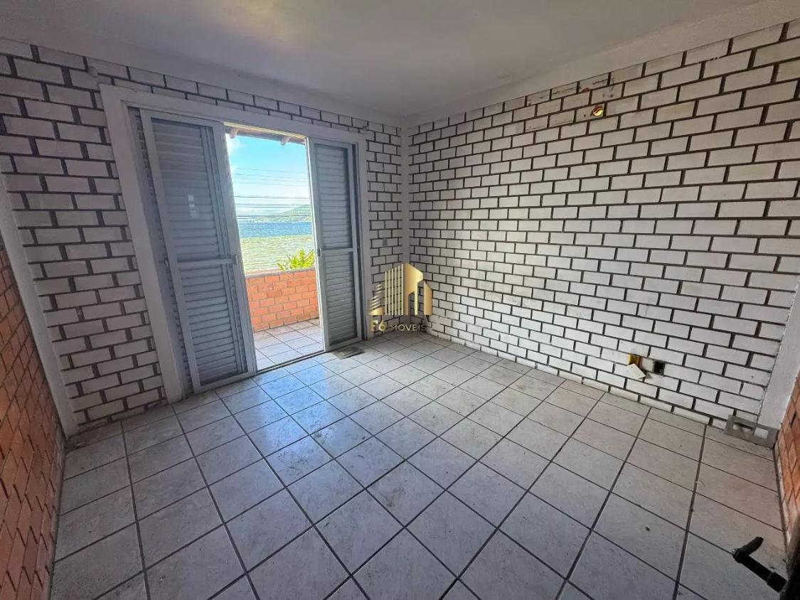 Casa à venda com 4 quartos, 241m² - Foto 18