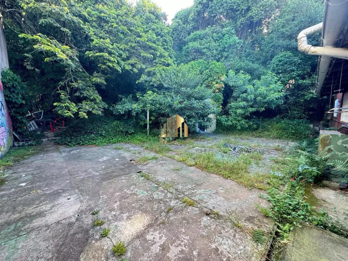 Casa à venda com 4 quartos, 241m² - Foto 29