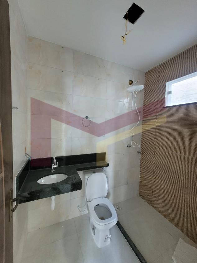 Casa à venda com 3 quartos, 70m² - Foto 12