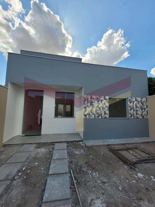 Casa à venda com 3 quartos, 70m² - Foto 3