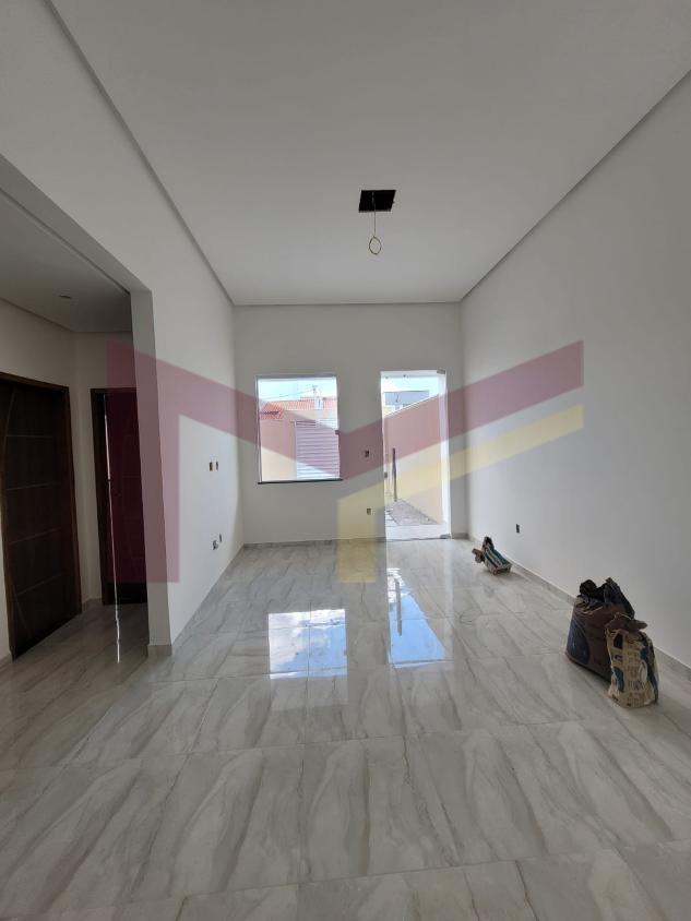 Casa à venda com 3 quartos, 70m² - Foto 13