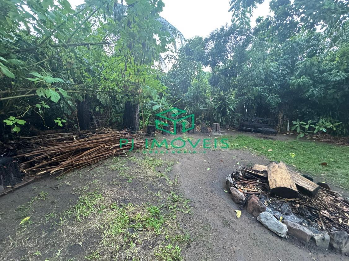 Casa à venda com 4 quartos, 200m² - Foto 27