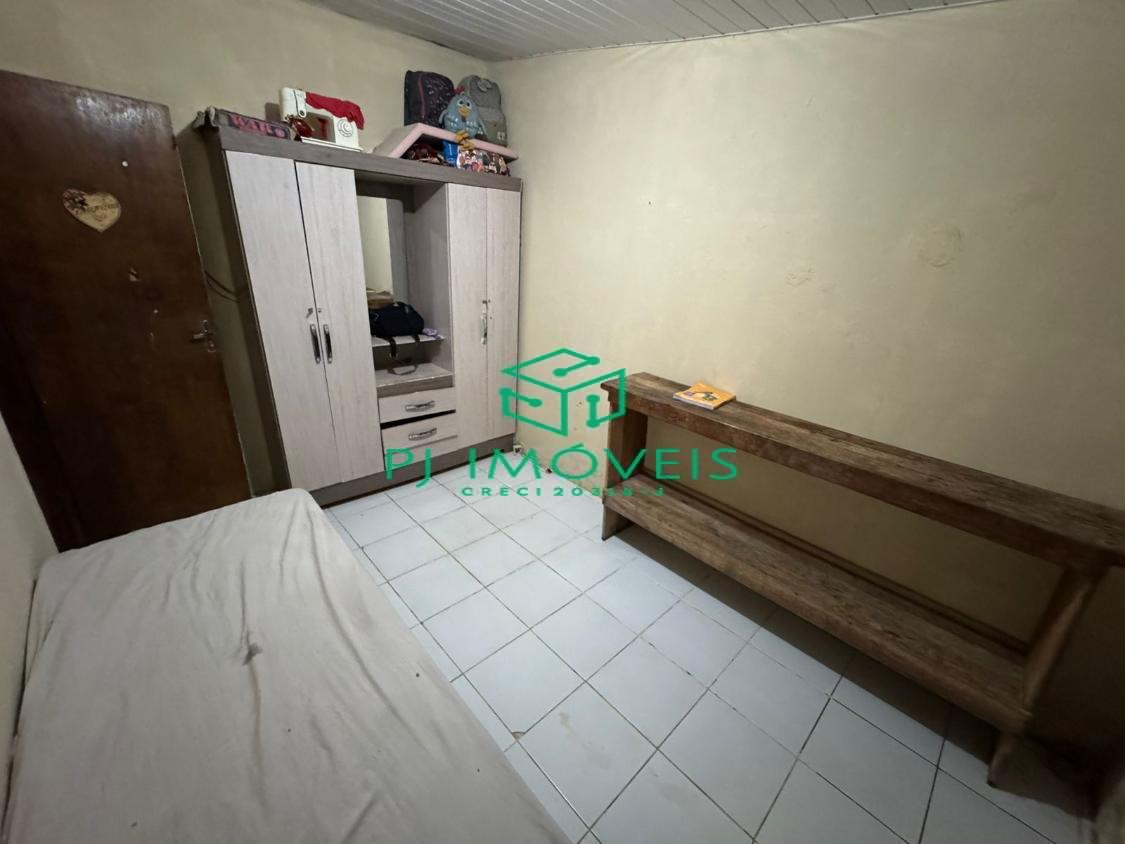 Casa à venda com 4 quartos, 200m² - Foto 11