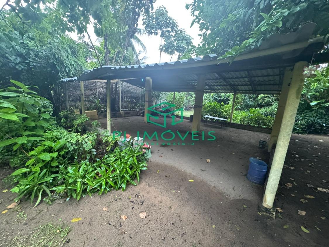 Casa à venda com 4 quartos, 200m² - Foto 25