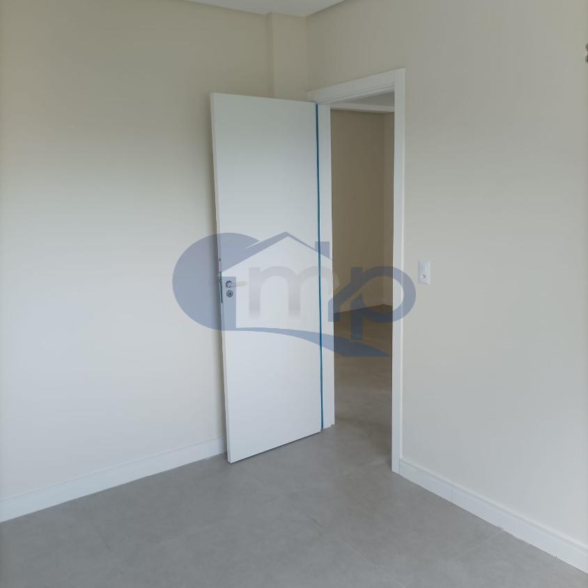 Apartamento à venda com 2 quartos, 65m² - Foto 17