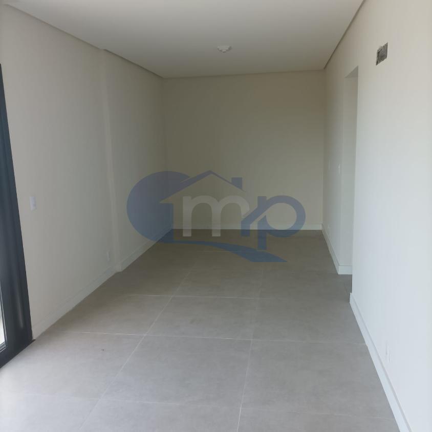 Apartamento à venda com 2 quartos, 65m² - Foto 23