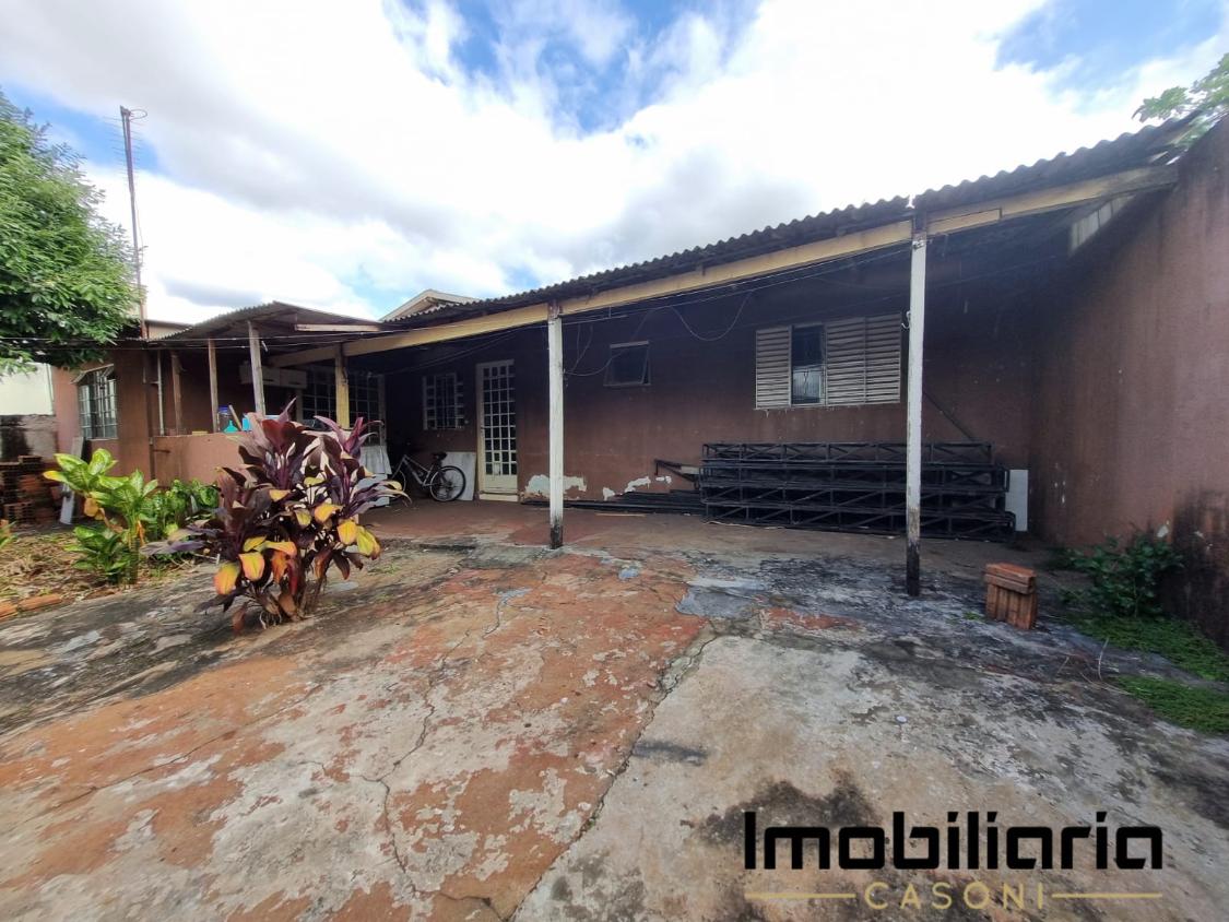 Casa à venda com 4 quartos, 300m² - Foto 11
