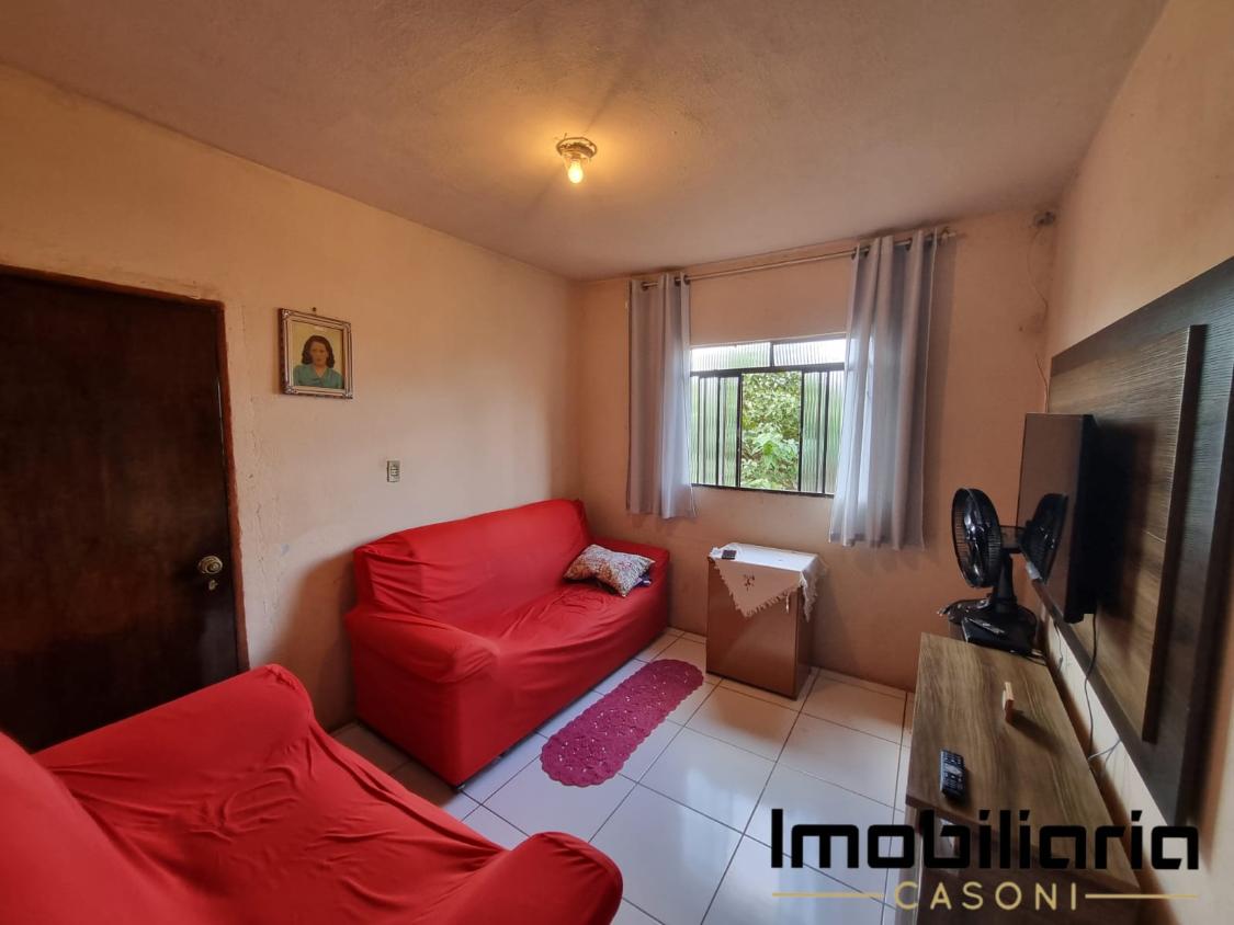 Casa à venda com 4 quartos, 300m² - Foto 2