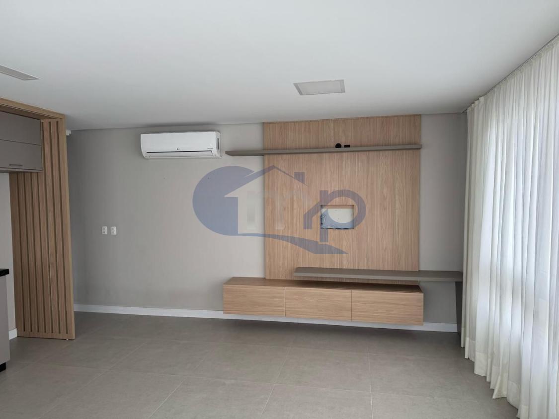 Apartamento à venda com 2 quartos, 82m² - Foto 9