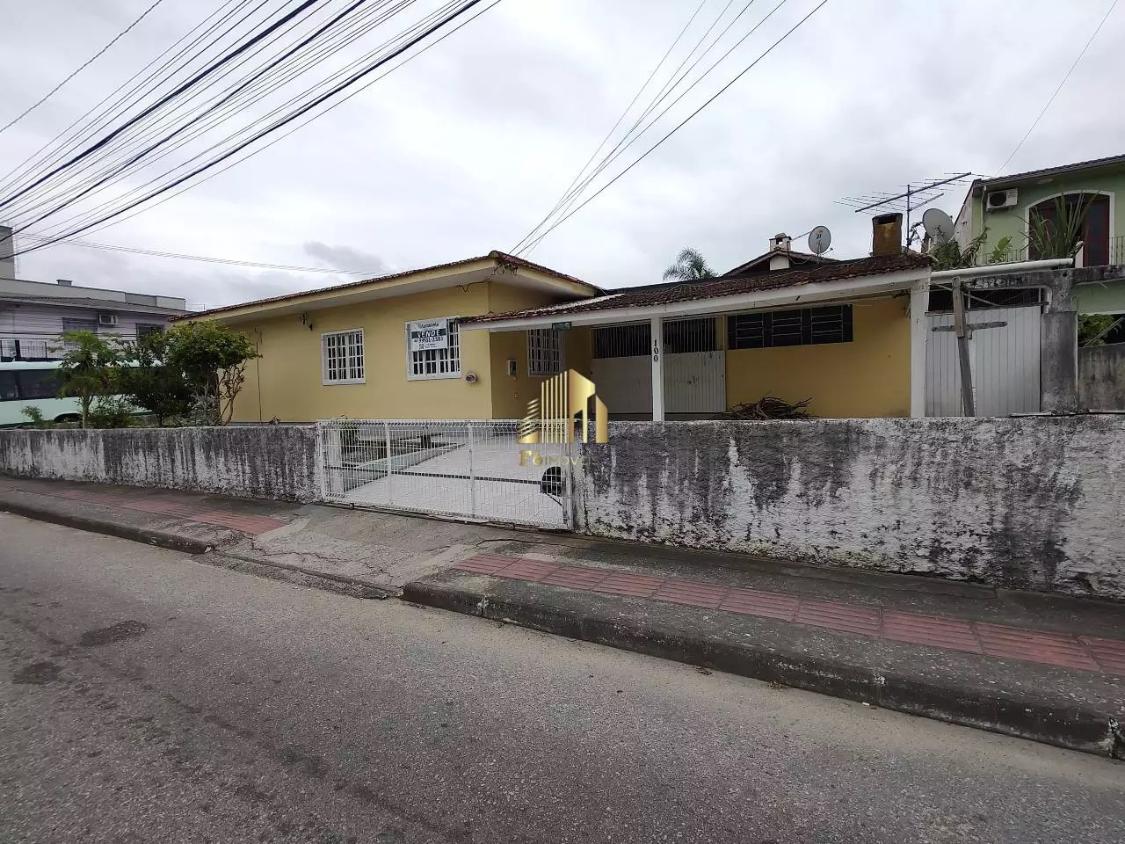 Casa à venda com 3 quartos, 250m² - Foto 19