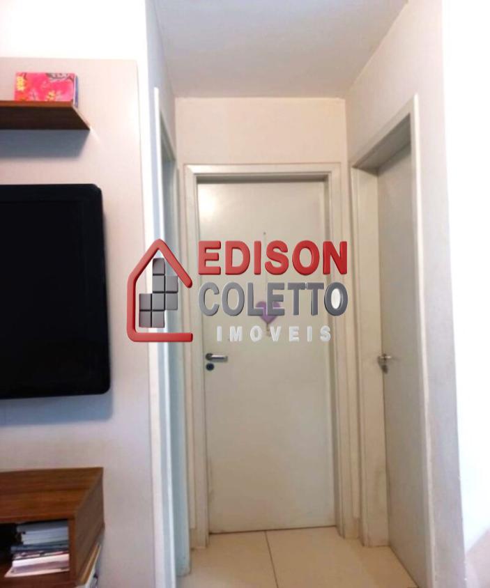 Apartamento à venda com 2 quartos, 55m² - Foto 9