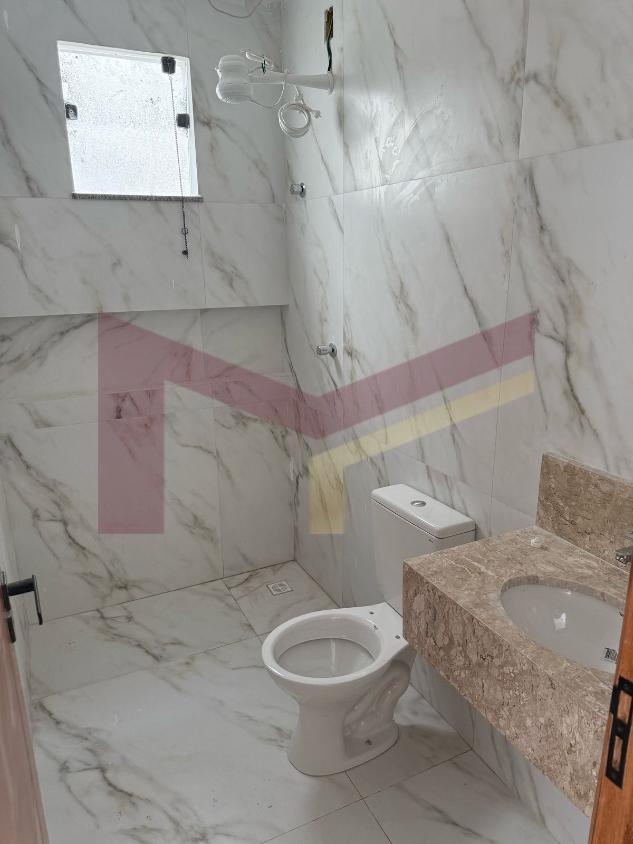 Casa à venda com 2 quartos, 66m² - Foto 7