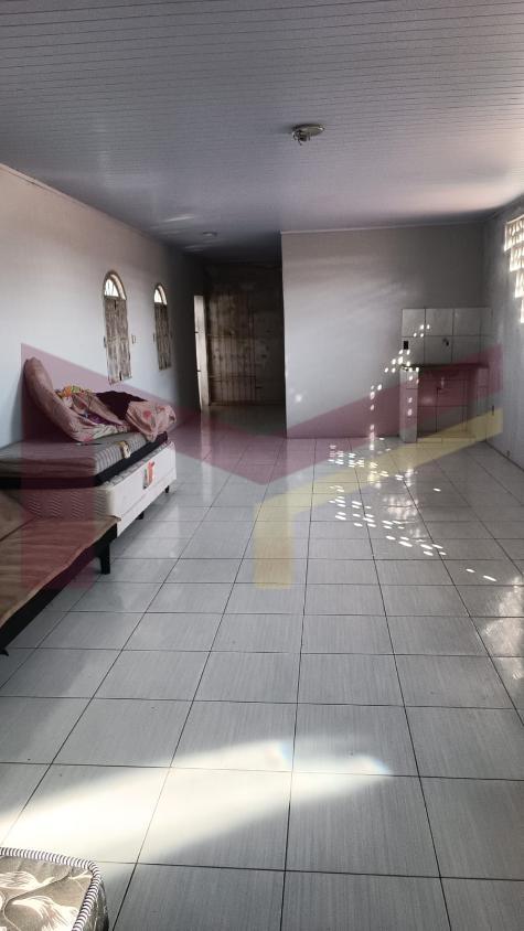 Casa à venda com 2 quartos, 100m² - Foto 4