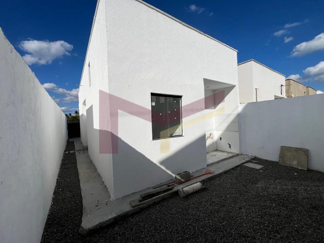 Casa à venda com 2 quartos, 55m² - Foto 6