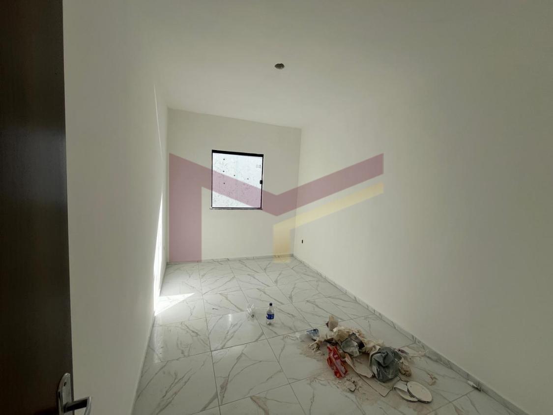 Casa à venda com 2 quartos, 55m² - Foto 9