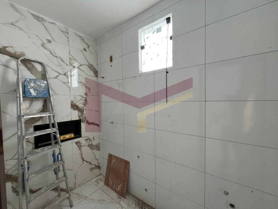 Casa à venda com 2 quartos, 55m² - Foto 8