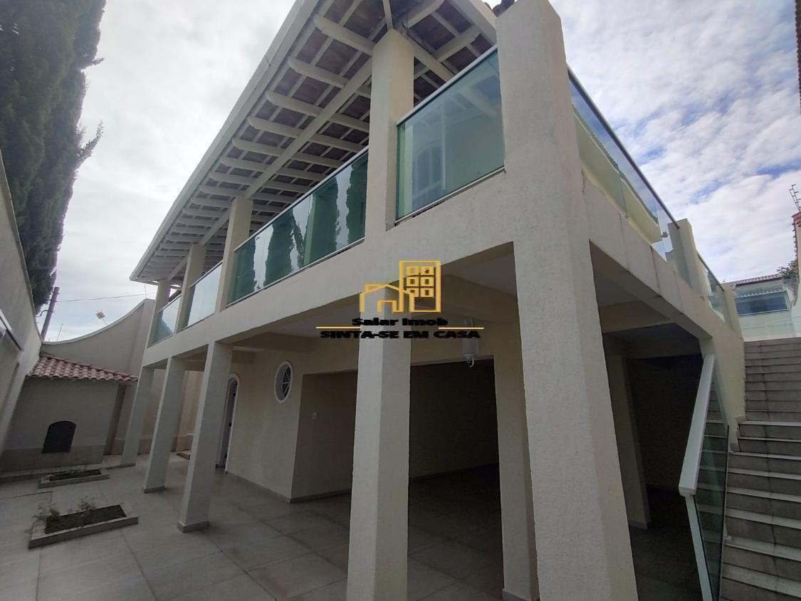 Casa à venda com 3 quartos, 260m² - Foto 3