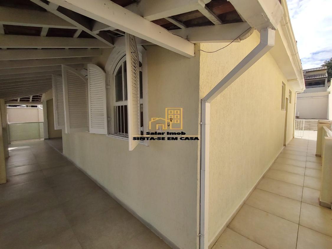 Casa à venda com 3 quartos, 260m² - Foto 17