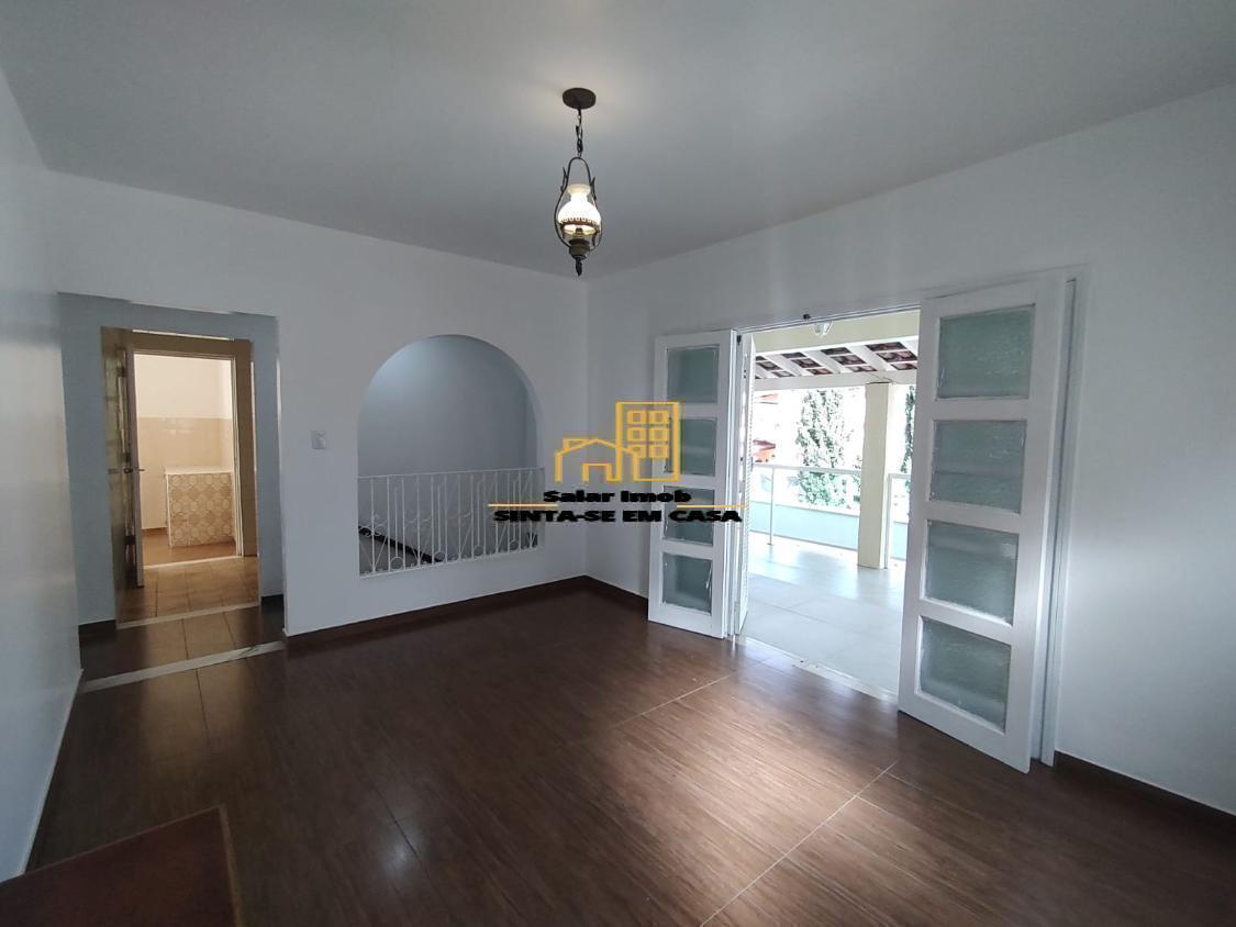Casa à venda com 3 quartos, 260m² - Foto 14