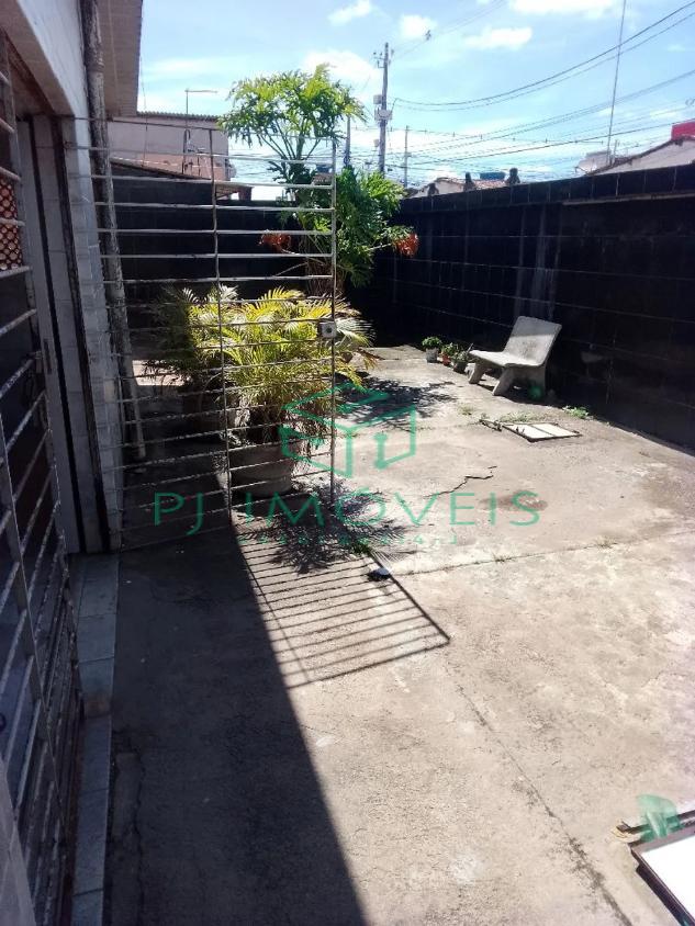 Casa à venda com 3 quartos, 375m² - Foto 5