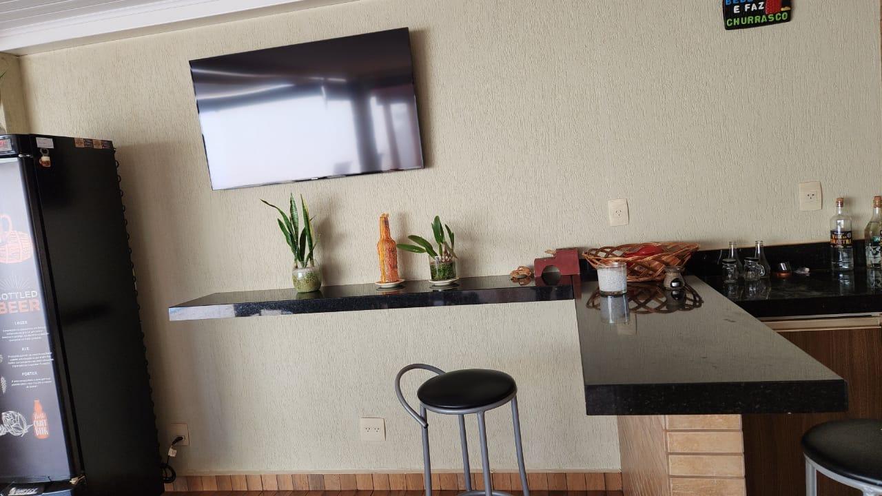 Casa de Condomínio à venda com 3 quartos, 200m² - Foto 3