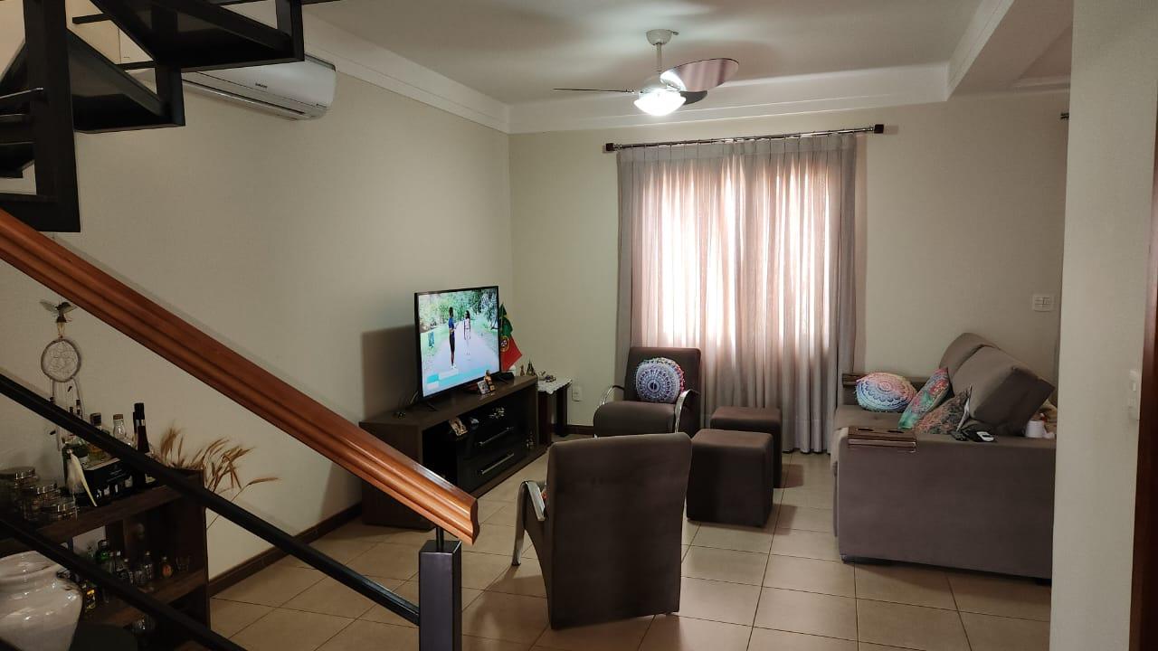 Casa de Condomínio à venda com 3 quartos, 200m² - Foto 11