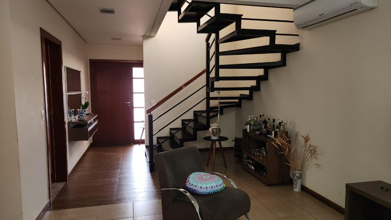 Casa de Condomínio à venda com 3 quartos, 200m² - Foto 12