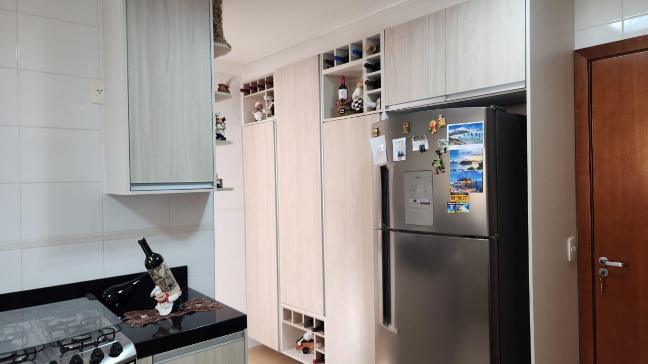 Casa de Condomínio à venda com 3 quartos, 200m² - Foto 19