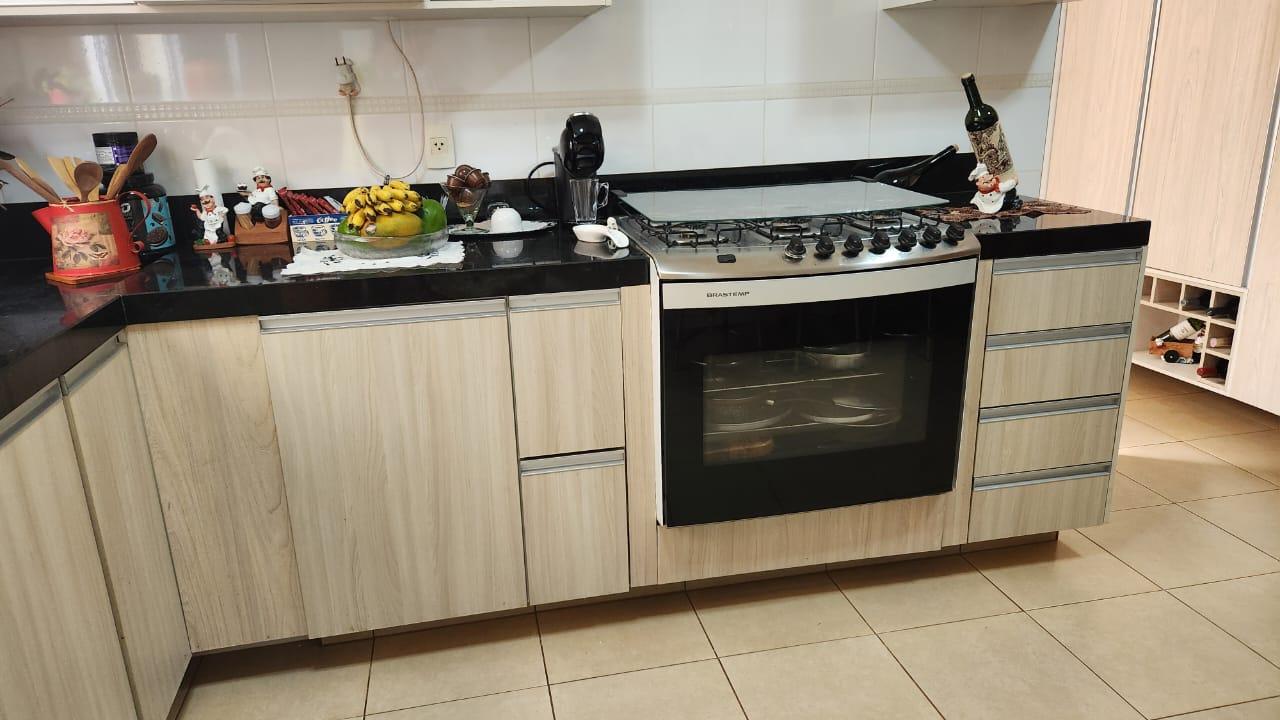 Casa de Condomínio à venda com 3 quartos, 200m² - Foto 20