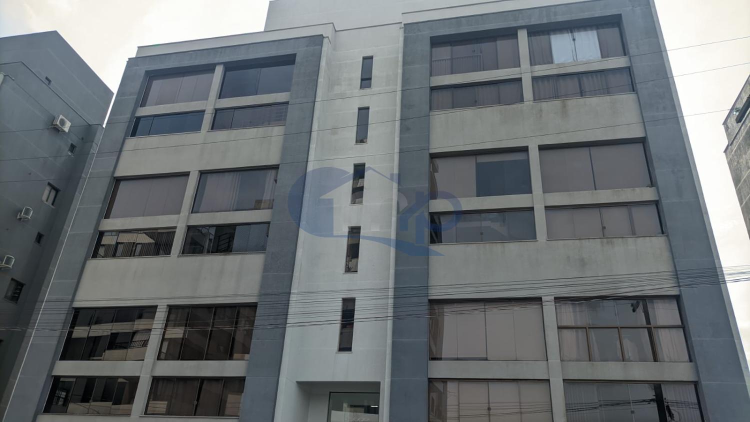 Apartamento à venda com 1 quarto, 40m² - Foto 1