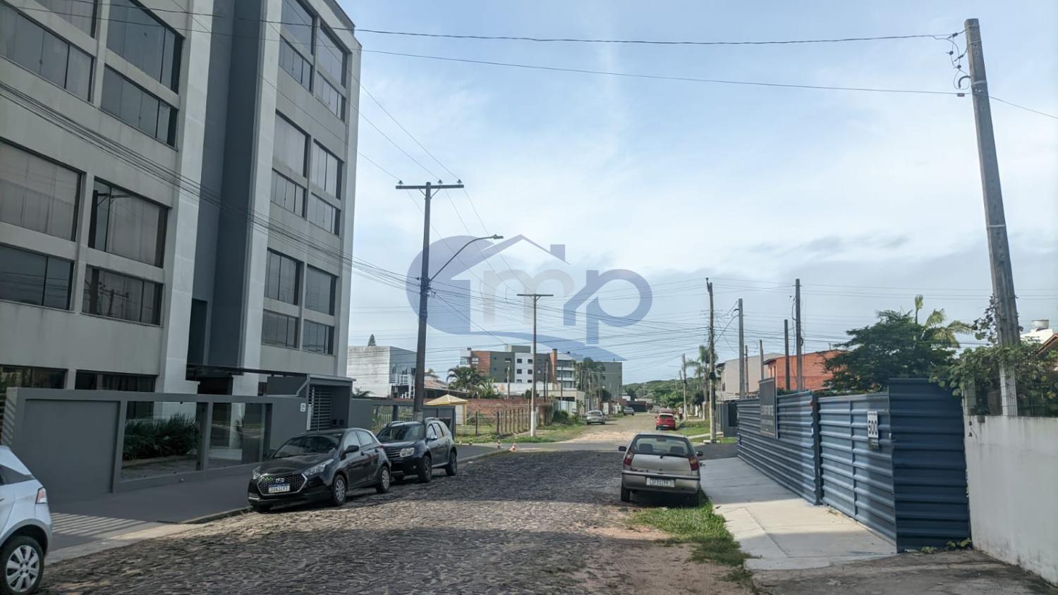 Apartamento à venda com 1 quarto, 40m² - Foto 2