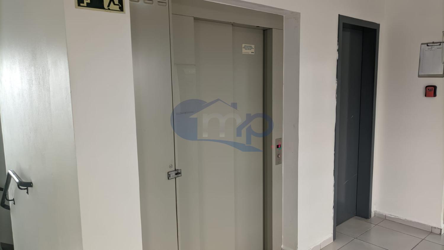 Apartamento à venda com 1 quarto, 40m² - Foto 23