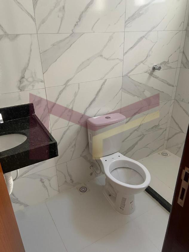 Casa à venda com 3 quartos, 75m² - Foto 13