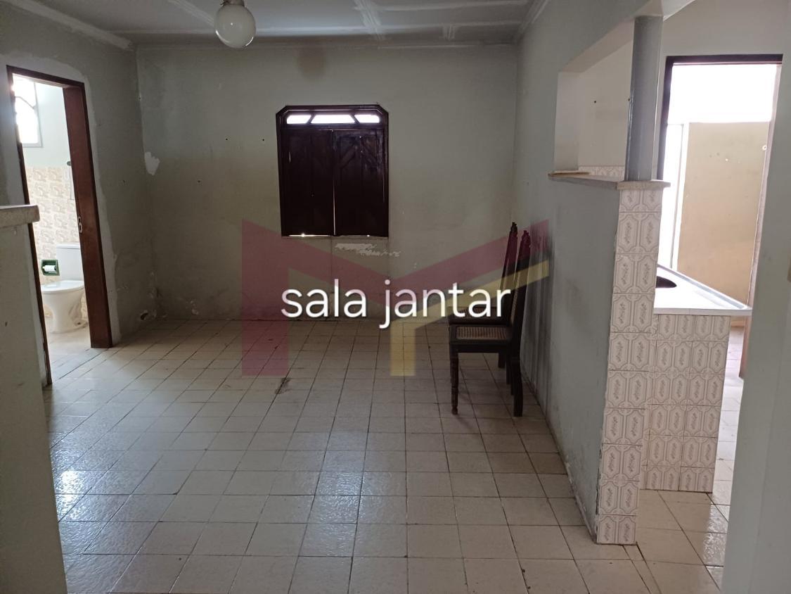 Casa à venda com 4 quartos, 130m² - Foto 6