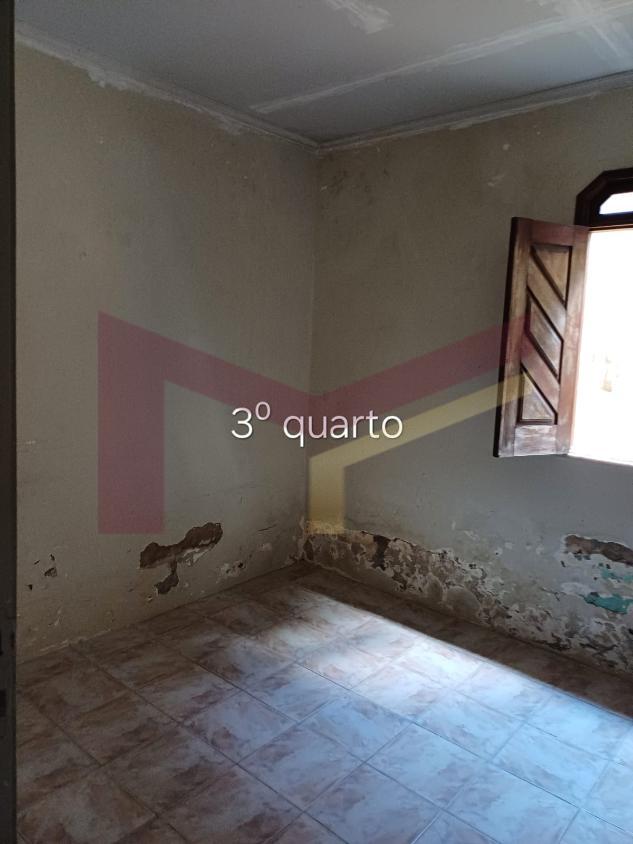 Casa à venda com 4 quartos, 130m² - Foto 10