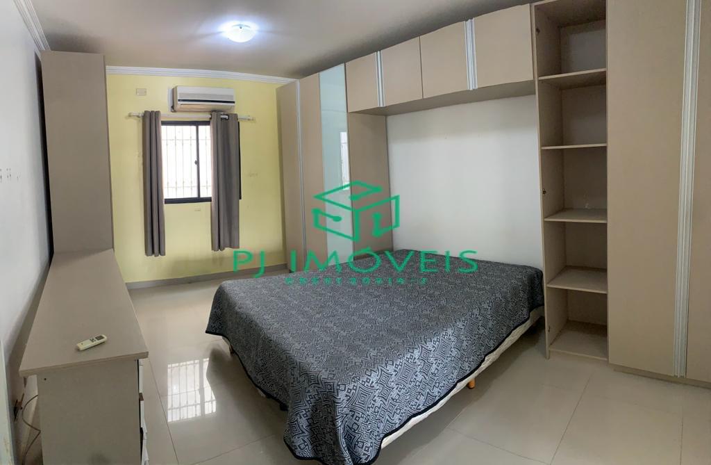 Casa à venda com 5 quartos, 180m² - Foto 7
