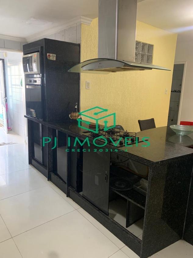 Casa à venda com 5 quartos, 180m² - Foto 15