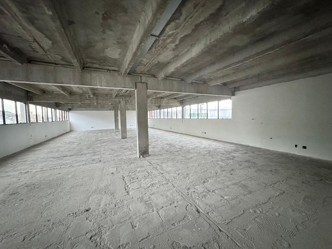 Prédio Inteiro - Foto 8