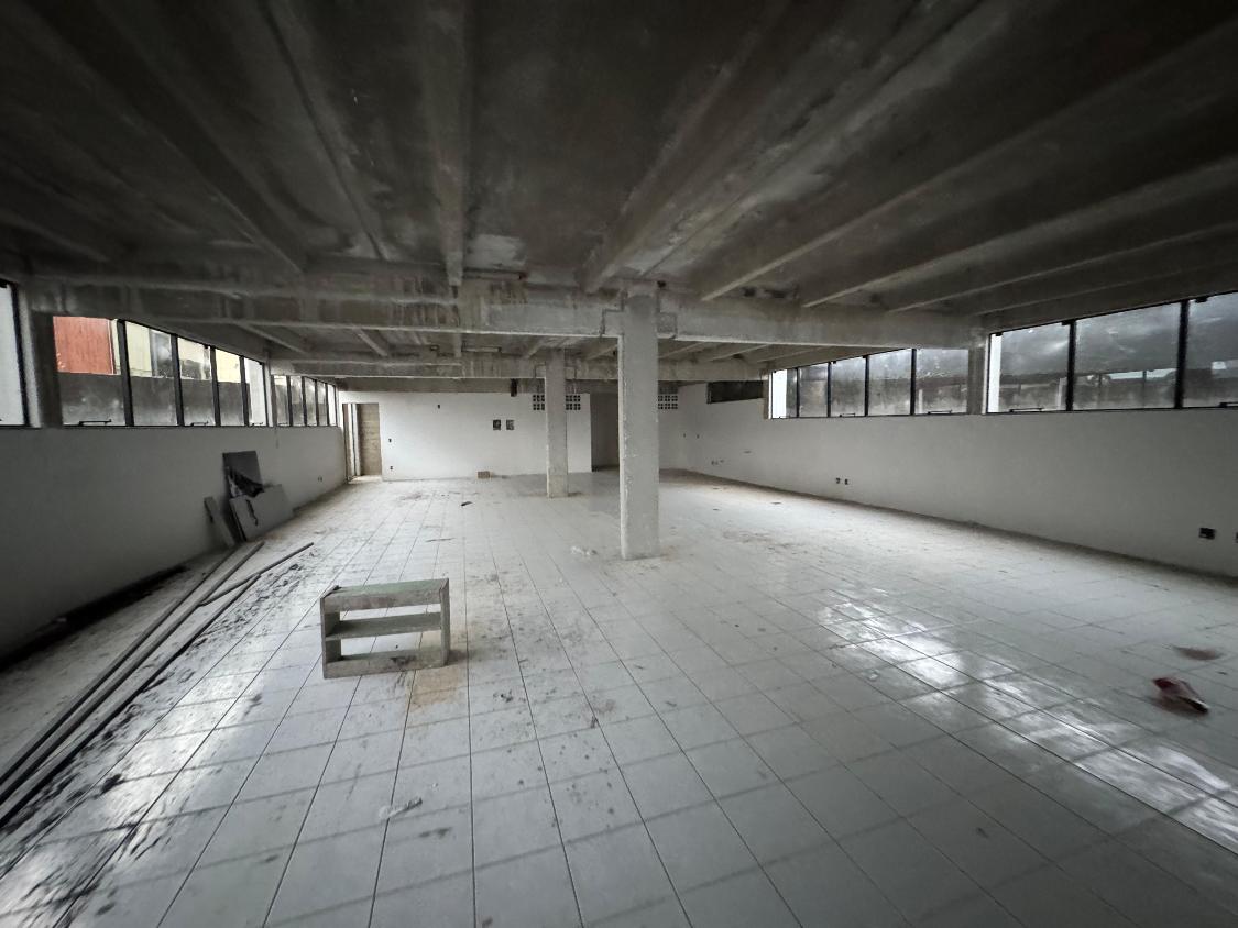 Prédio Inteiro - Foto 16