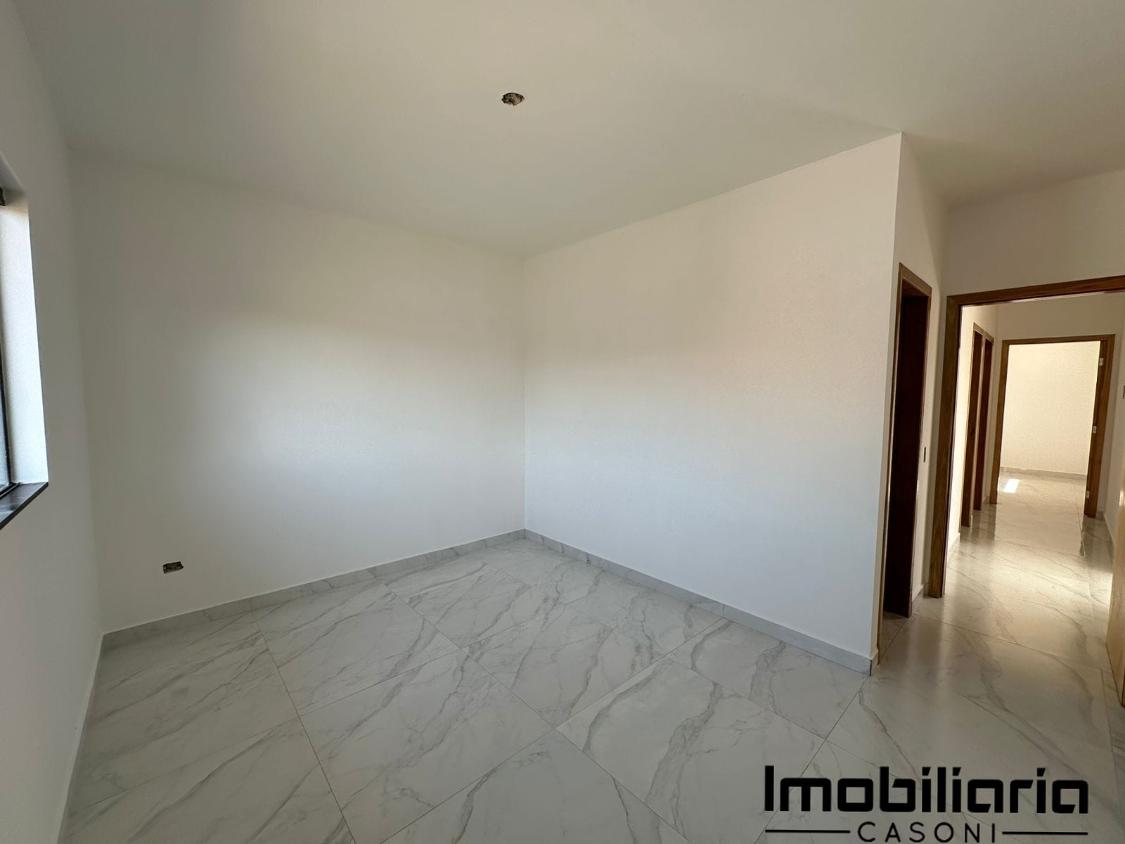 Casa à venda com 3 quartos, 77m² - Foto 8