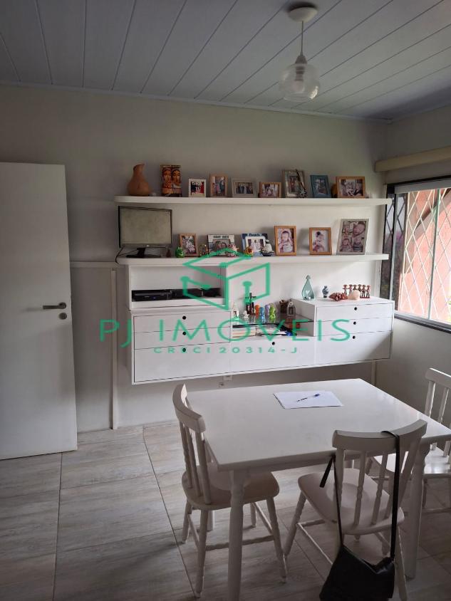 Casa à venda com 3 quartos, 180m² - Foto 5