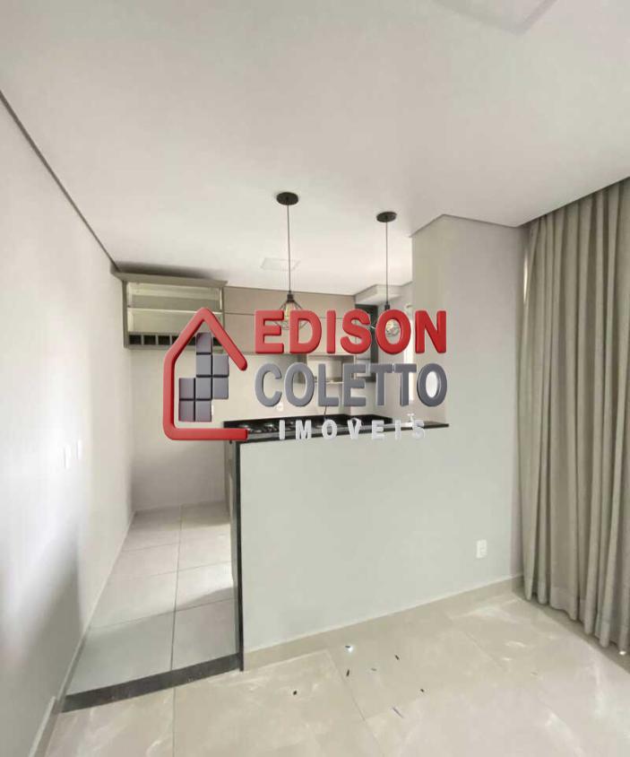 Apartamento à venda com 2 quartos, 40m² - Foto 13