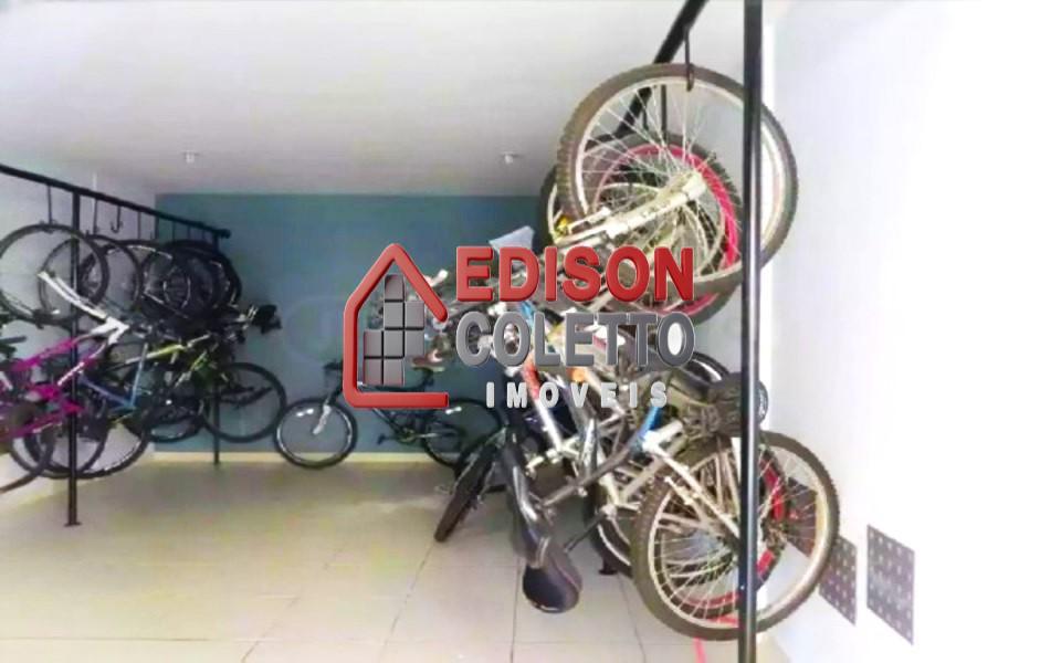 Apartamento à venda com 3 quartos, 85m² - Foto 26