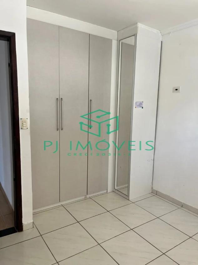 Casa à venda com 3 quartos, 200m² - Foto 10