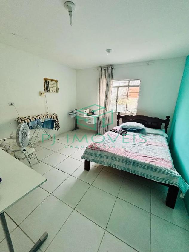 Casa à venda com 5 quartos, 250m² - Foto 8