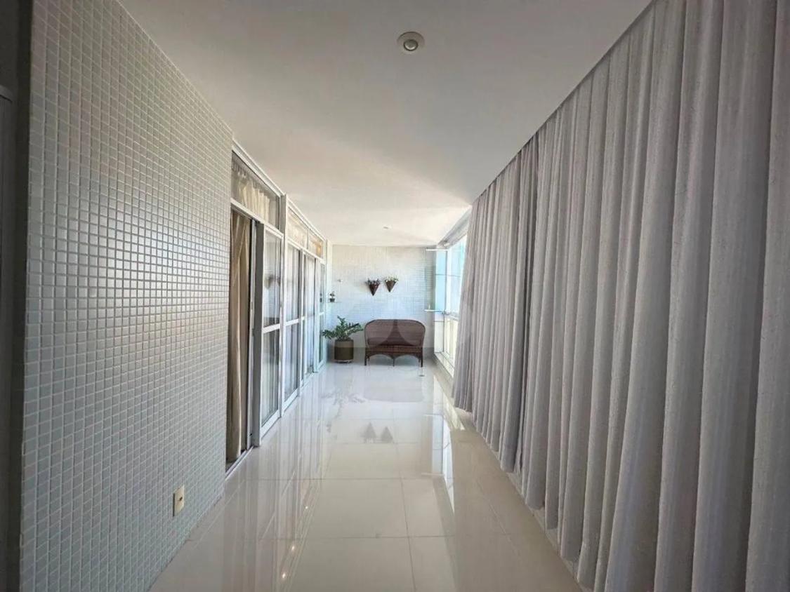 Apartamento à venda com 3 quartos, 150m² - Foto 4